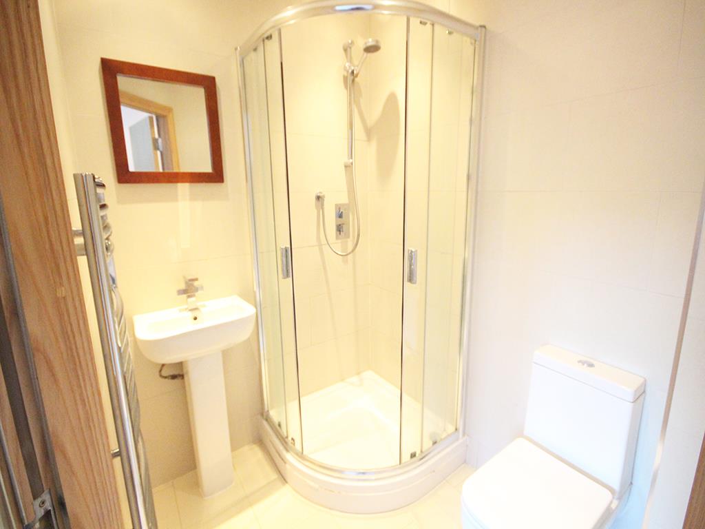2 bedroom apartment For Sale in Foulridge, Colne - IMG_0305.jpg